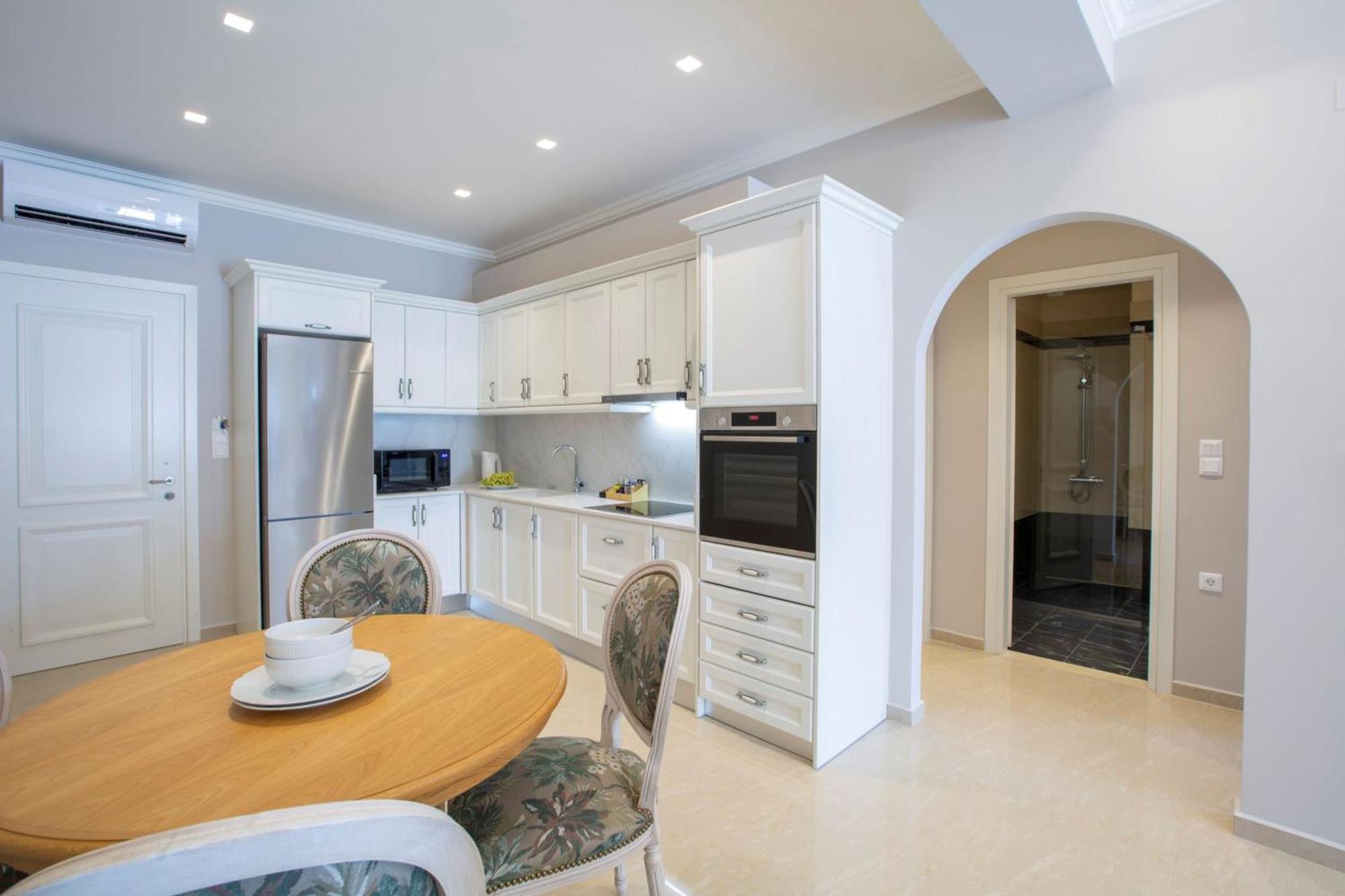 Vk Luxury Suites - Private Parking - Adults Only Nydri  Exterior foto